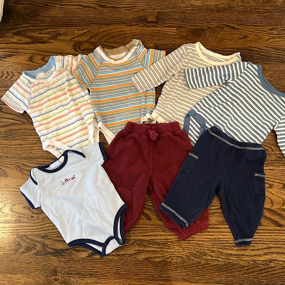 Mix set of children’s place, first impressions, Garanimals 3/6 mths